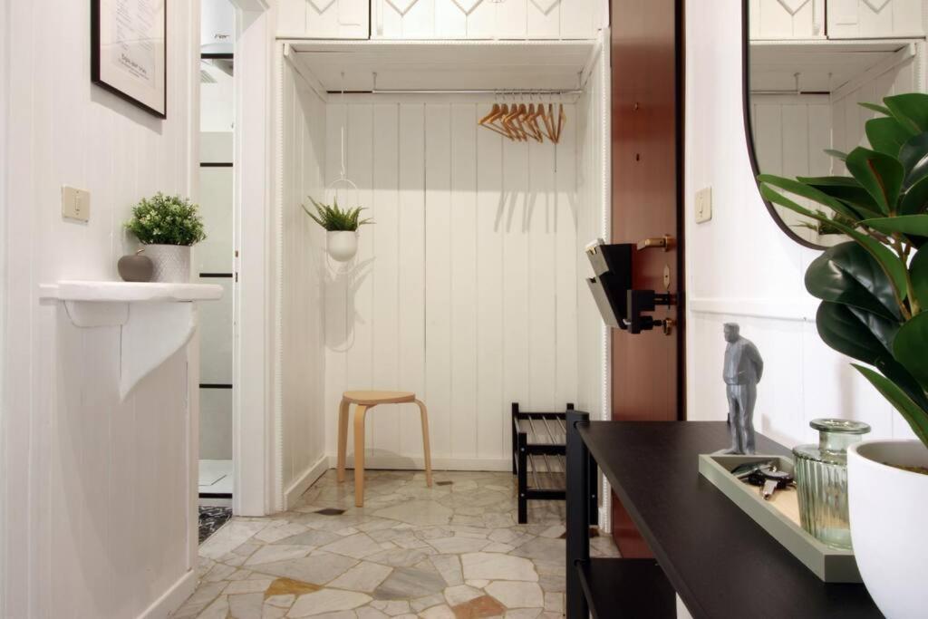 Apartamento Primaticcio Metro E Aria Condizionata Milán Exterior foto