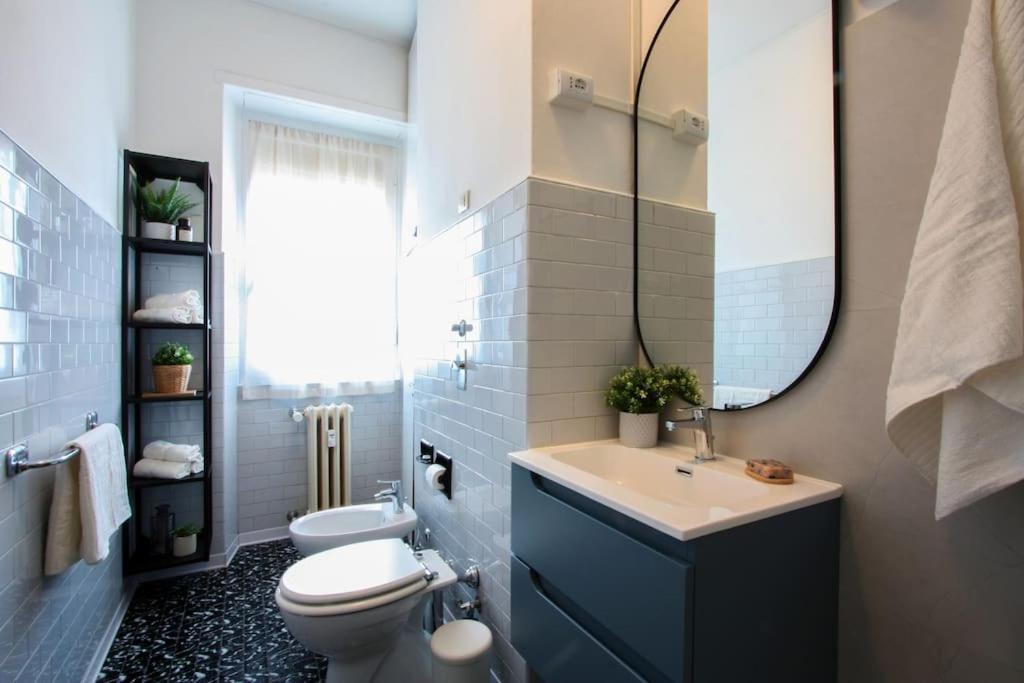 Apartamento Primaticcio Metro E Aria Condizionata Milán Exterior foto